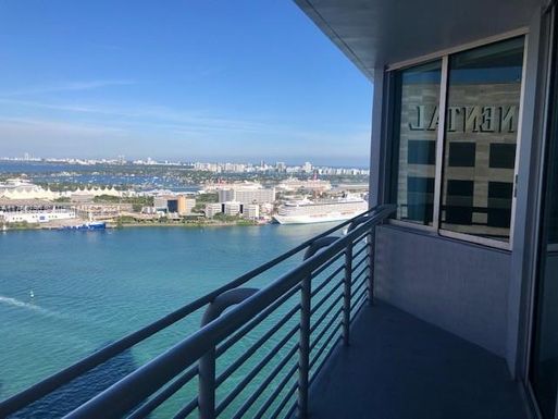 335 S Biscayne Blvd # 3608, Miami FL 33131