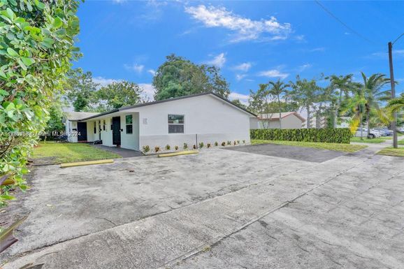 5308 NW 18th Pl # 2, Lauderhill FL 33313