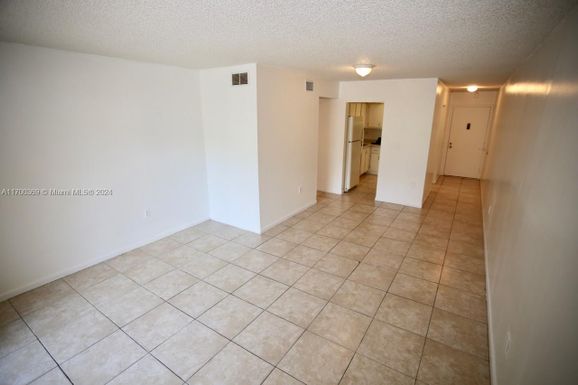 4384 NW 9th Ave # 1C, Deerfield Beach FL 33064