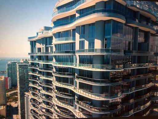 1000 Brickell Plz, Miami FL 33131