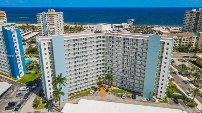 201 N Ocean Blvd # 407, Pompano Beach FL 33062