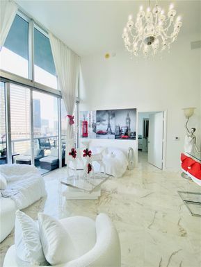 475 Brickell Ave # 2209, Miami FL 33131