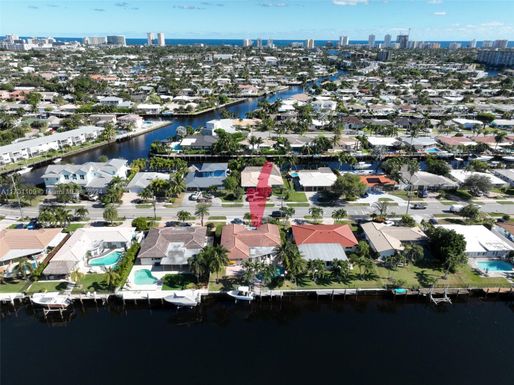 351 SE 6th Ter, Pompano Beach FL 33060