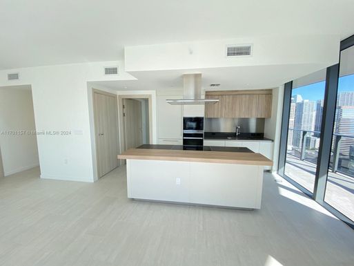 1000 Brickell Plz # 3701, Miami FL 33131