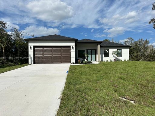 2606 54 th st, Lehigh Acres FL 33976