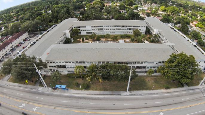 15610 NE 6th Ave # 22B, Miami FL 33162