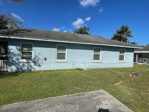 24463 SW 129th Pl, Homestead FL 33032