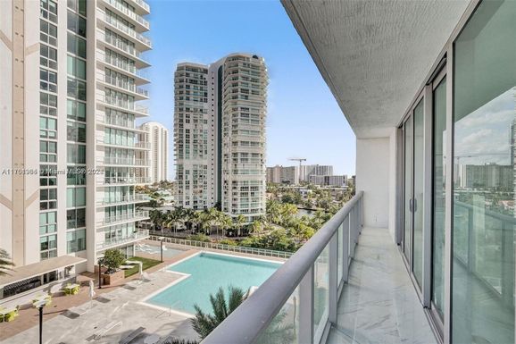 330 Sunny Isles Blvd # 907, Sunny Isles Beach FL 33160