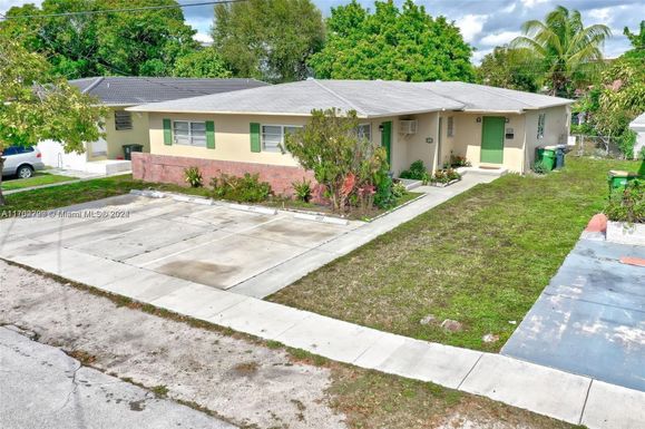 1225 NE 136th Ter # 1225, North Miami FL 33161