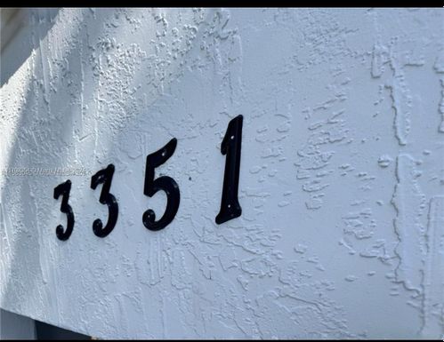 3351 NW 52nd St # 3351, Miami FL 33142