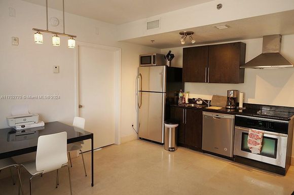 1300 Pennsylvania Ave # 305, Miami Beach FL 33139