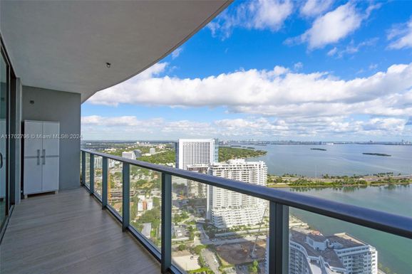 501 NE 31st St # 3704, Miami FL 33137