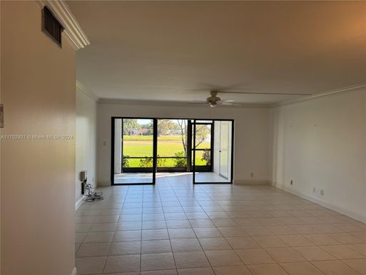 12870 Briarlake Dr # D105, Palm Beach Gardens FL 33418