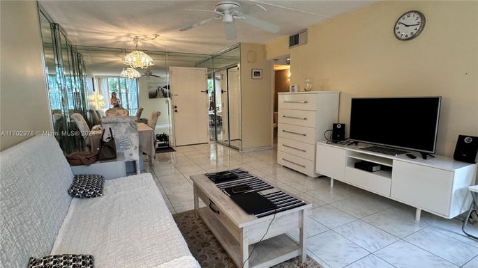 210 172nd St # 329, Sunny Isles Beach FL 33160