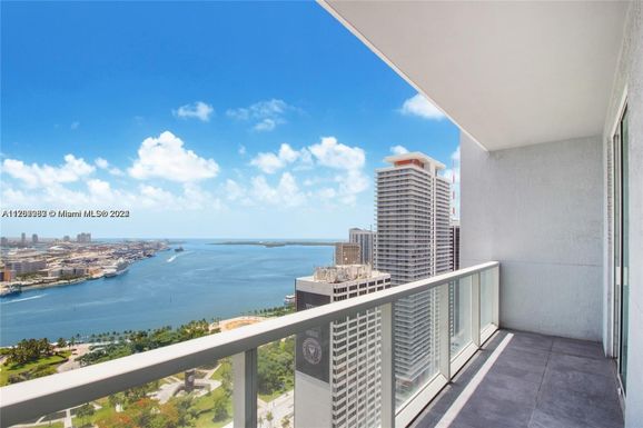 253 NE 2nd St # 3307, Miami FL 33132