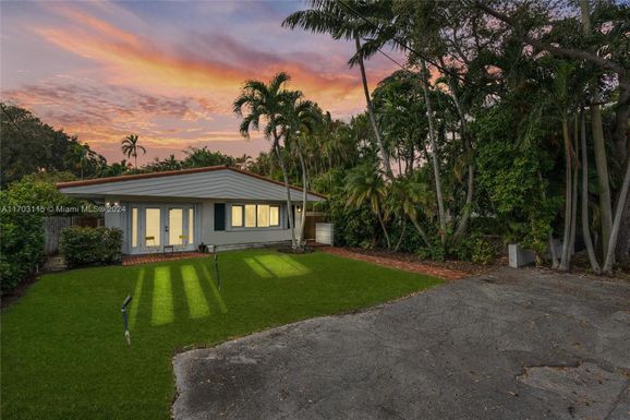 10580 NE 2nd Pl, Miami Shores FL 33138