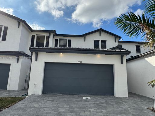 4965 Peacock Way # 0, Dania Beach FL 33312