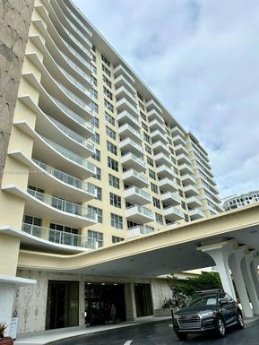 5600 Collins Ave # 10U, Miami Beach FL 33140