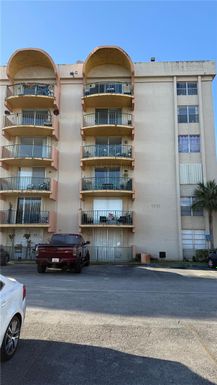 9310 Fontainebleau Blvd # 514, Miami FL 33172