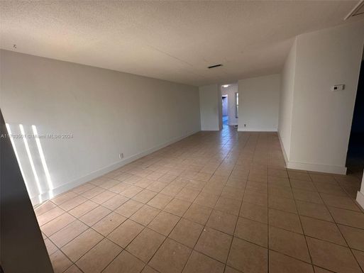 3961 NW 30th Ter # 2, Lauderdale Lakes FL 33309