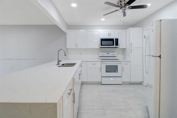 2251 NW 48th Ter # 208, Lauderhill FL 33313