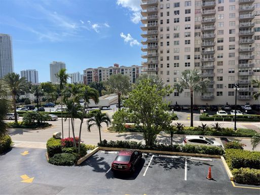 251 174th St # 211, Sunny Isles Beach FL 33160