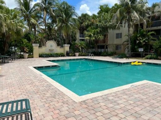 5612 Rock Island Rd # 154, Tamarac FL 33319