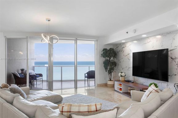 17201 Collins Ave # 3304, Sunny Isles Beach FL 33160