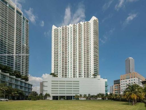 350 S Miami Ave # 3904, Miami FL 33130