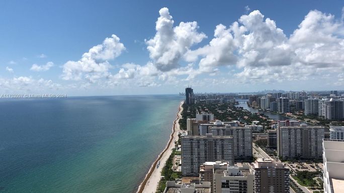 1830 S OCEAN DR # 5003, Hallandale Beach FL 33009