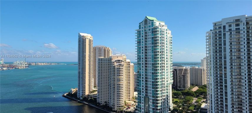 300 S Biscayne Blvd # 2506, Miami FL 33131