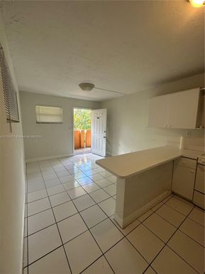 9760 SW 184th St # 2E, Cutler Bay FL 33157