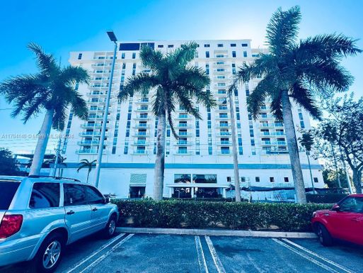 13499 Biscayne Blvd # 409, North Miami FL 33181