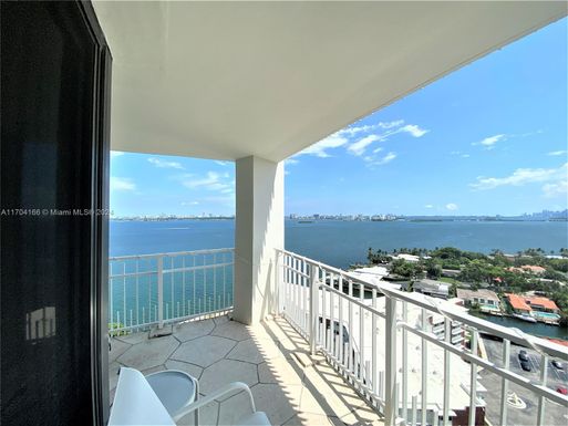 4000 Towerside Ter # 1910, Miami FL 33138