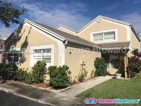 12335 NW 15th St, Pembroke Pines FL 33026