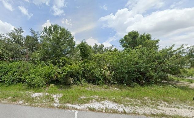 6008/6010 LACOTA AVE, Fort Myers FL 33905