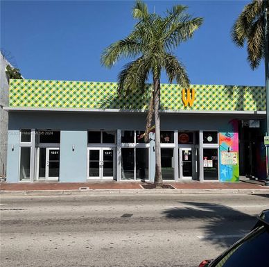 1231 SW 8th St, Miami FL 33135