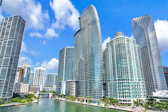 300 Biscayne Blvd Way # 1503, Miami FL 33131