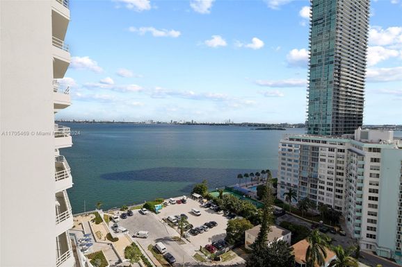 555 NE 34th St # 1611, Miami FL 33137