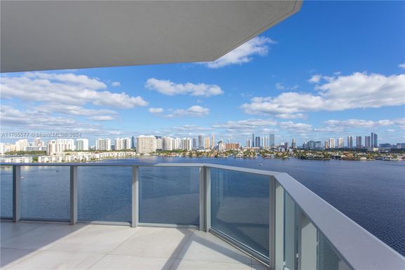 17111 Biscayne Blvd # 1510, North Miami Beach FL 33160