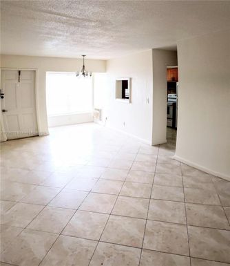 2980 NW 43rd Ter # 209, Lauderdale Lakes FL 33313