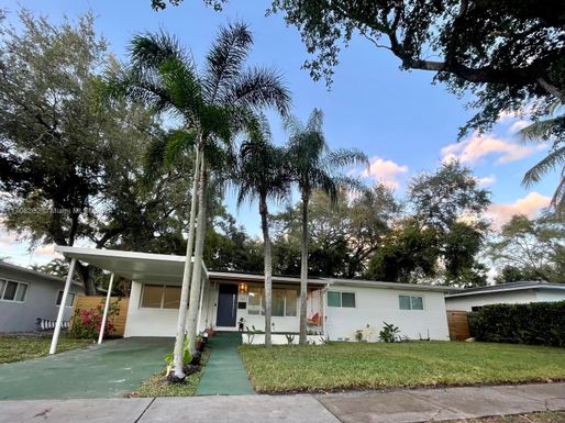 1761 NE 139th St # 1761, North Miami FL 33181