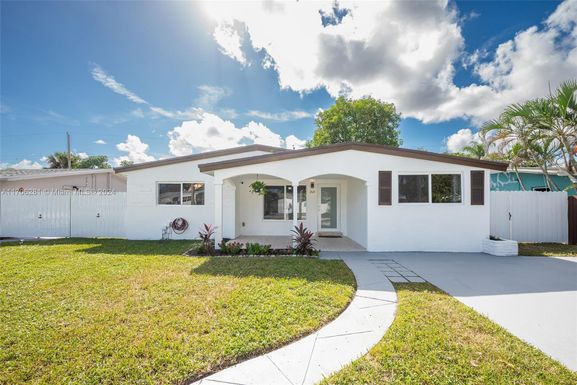 3524 SW 14th St, Fort Lauderdale FL 33312