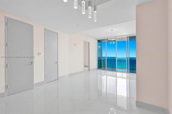 18101 Collins Ave # 907, Sunny Isles Beach FL 33160