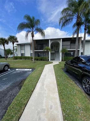 1002 Green Pine Blvd # A1, West Palm Beach FL 33409