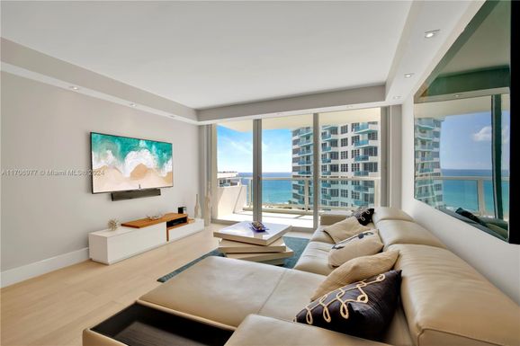 5151 Collins Ave # 1125, Miami Beach FL 33140