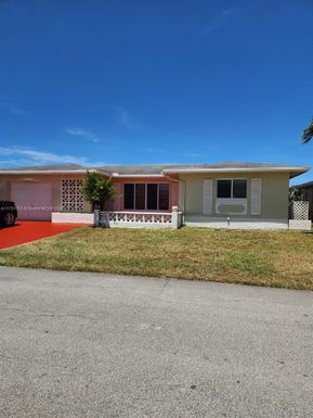 6807 NW 58th Ct # 6807, Tamarac FL 33321