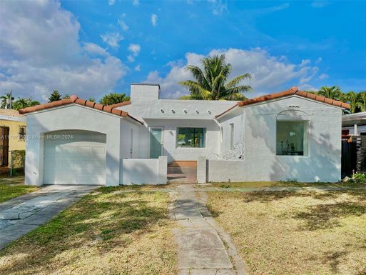 1371 71st St, Miami Beach FL 33141