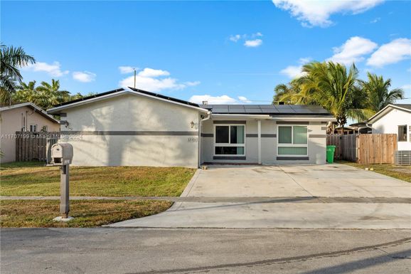 12321 NW 29th St, Sunrise FL 33323