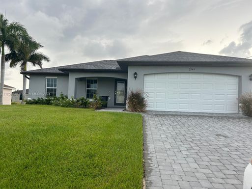 2544 NW 20, Cape Coral FL 33993